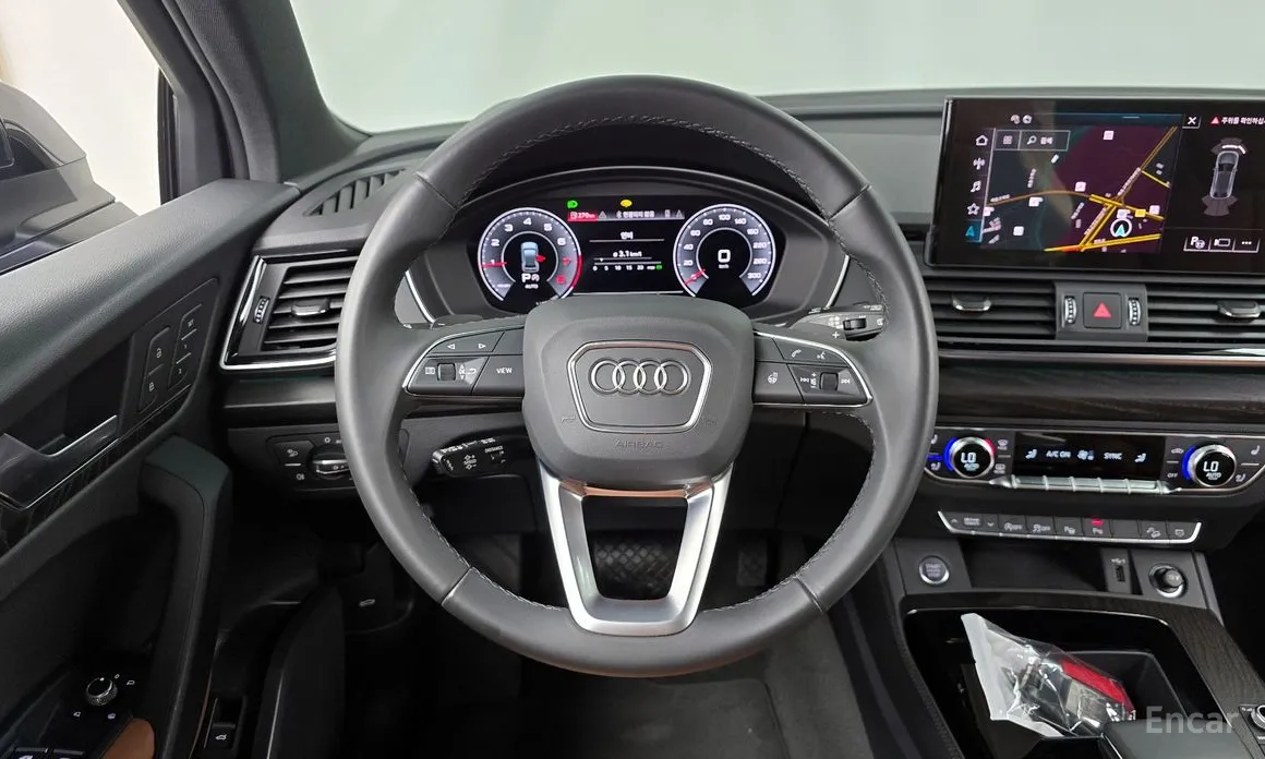 Фото 13 - Audi Q5