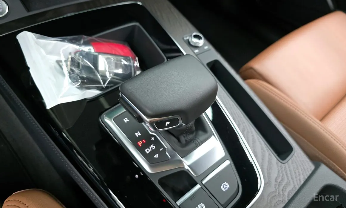 Фото 9 - Audi Q5