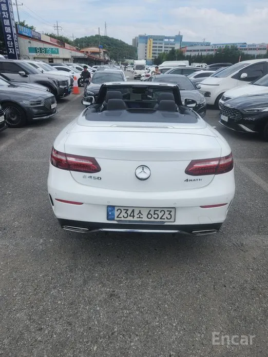 Фото 16 - Mercedes-Benz E-Class