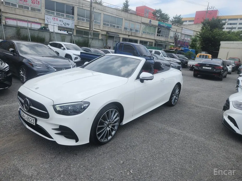 Фото 17 - Mercedes-Benz E-Class