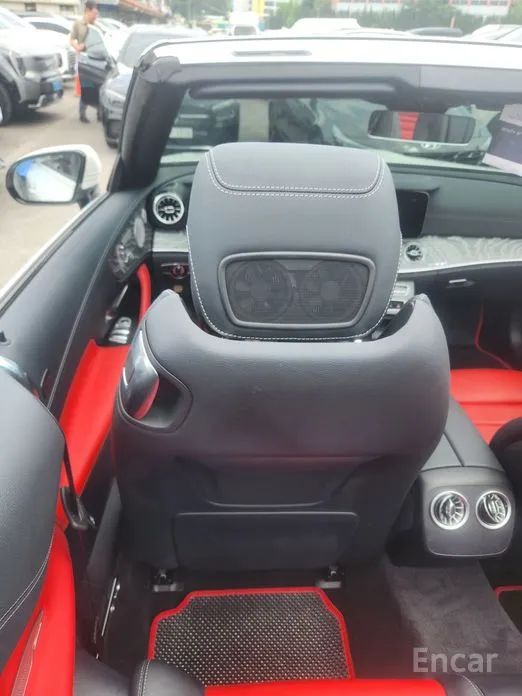 Фото 18 - Mercedes-Benz E-Class