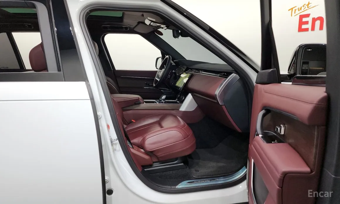 Фото 11 - Land Rover Range Rover