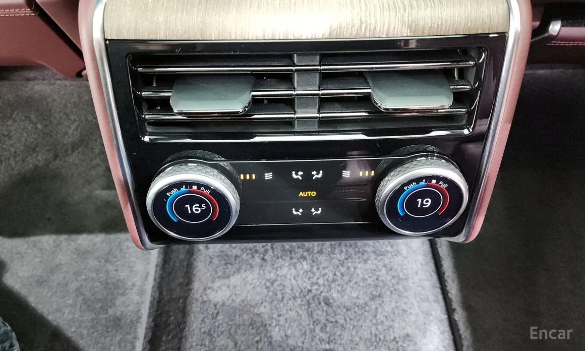 Фото 19 - Land Rover Range Rover