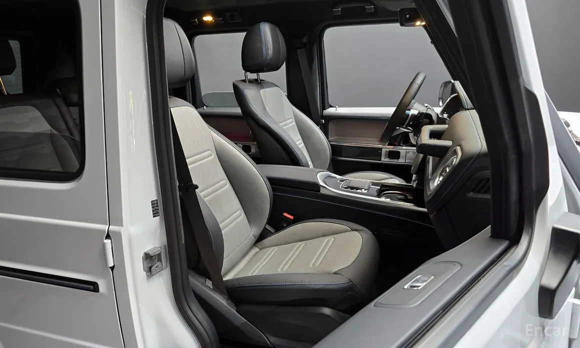 Фото 10 - Mercedes-Benz G-Class