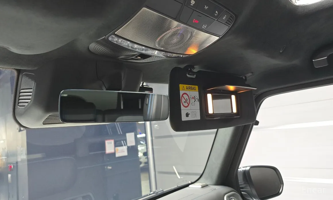 Фото 18 - Mercedes-Benz G-Class