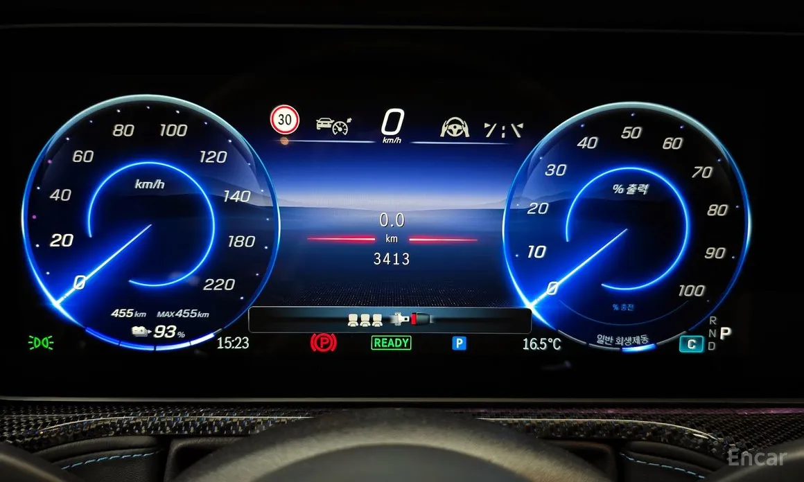 Фото 8 - Mercedes-Benz G-Class