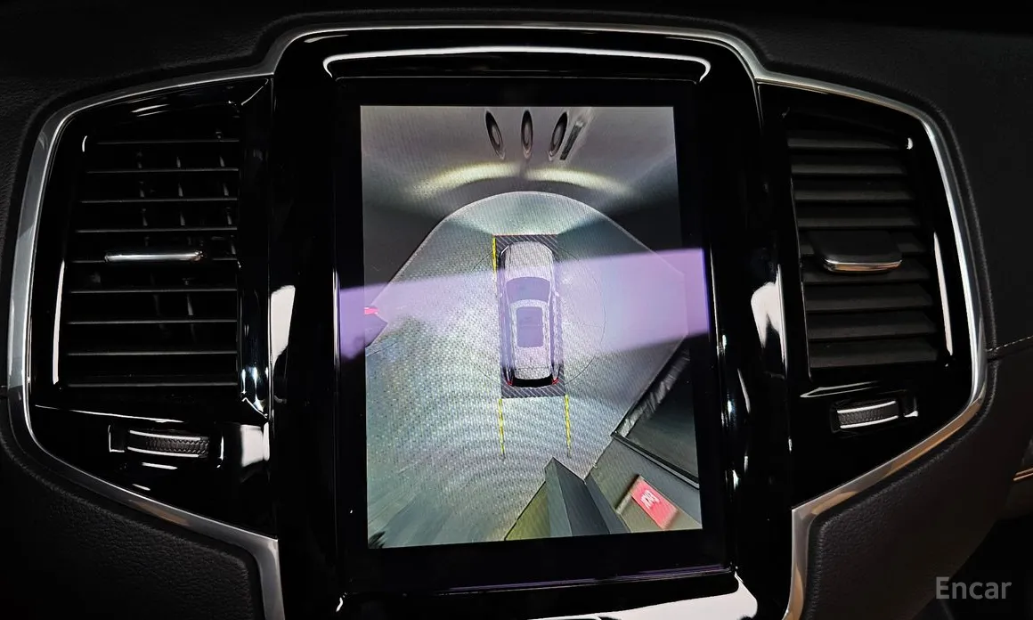 Фото 15 - Volvo XC90