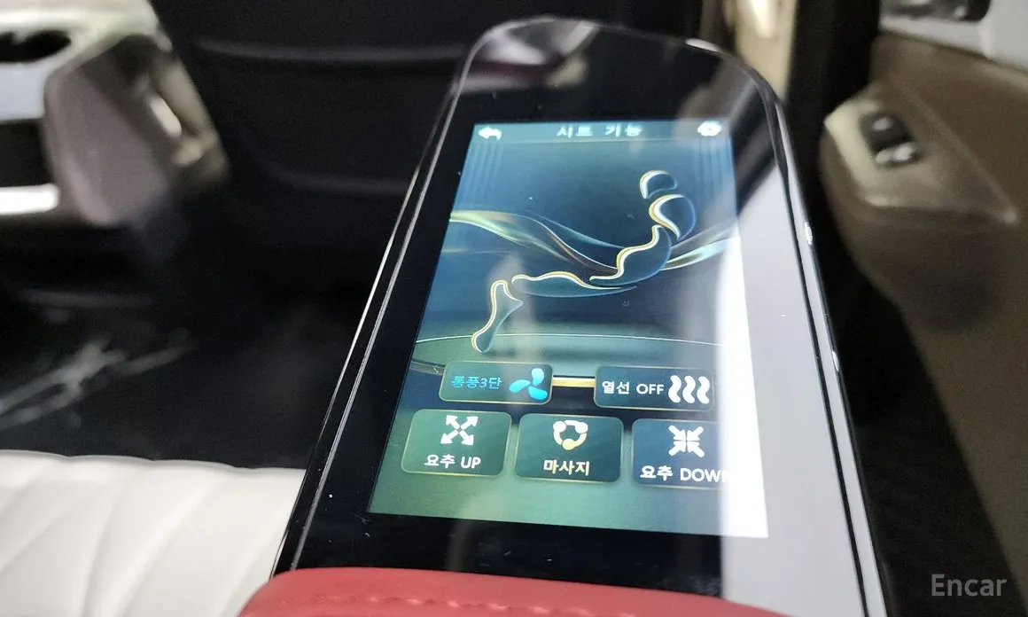 Фото 18 - Kia Carnival