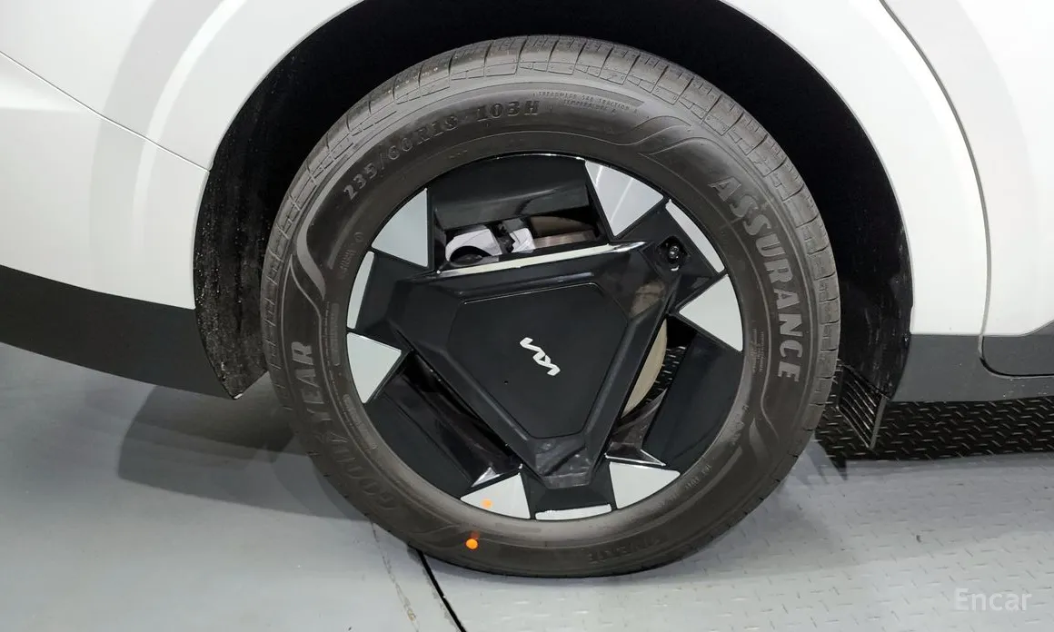 Фото 5 - Kia Carnival