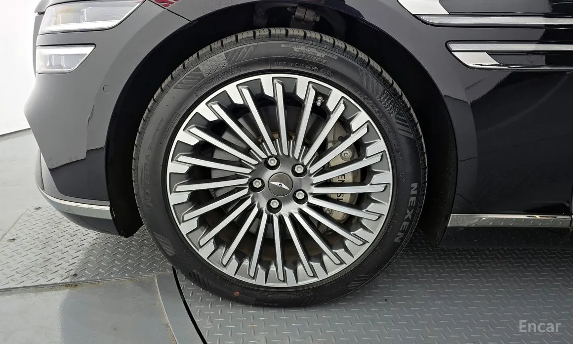 Фото 5 - Genesis G80