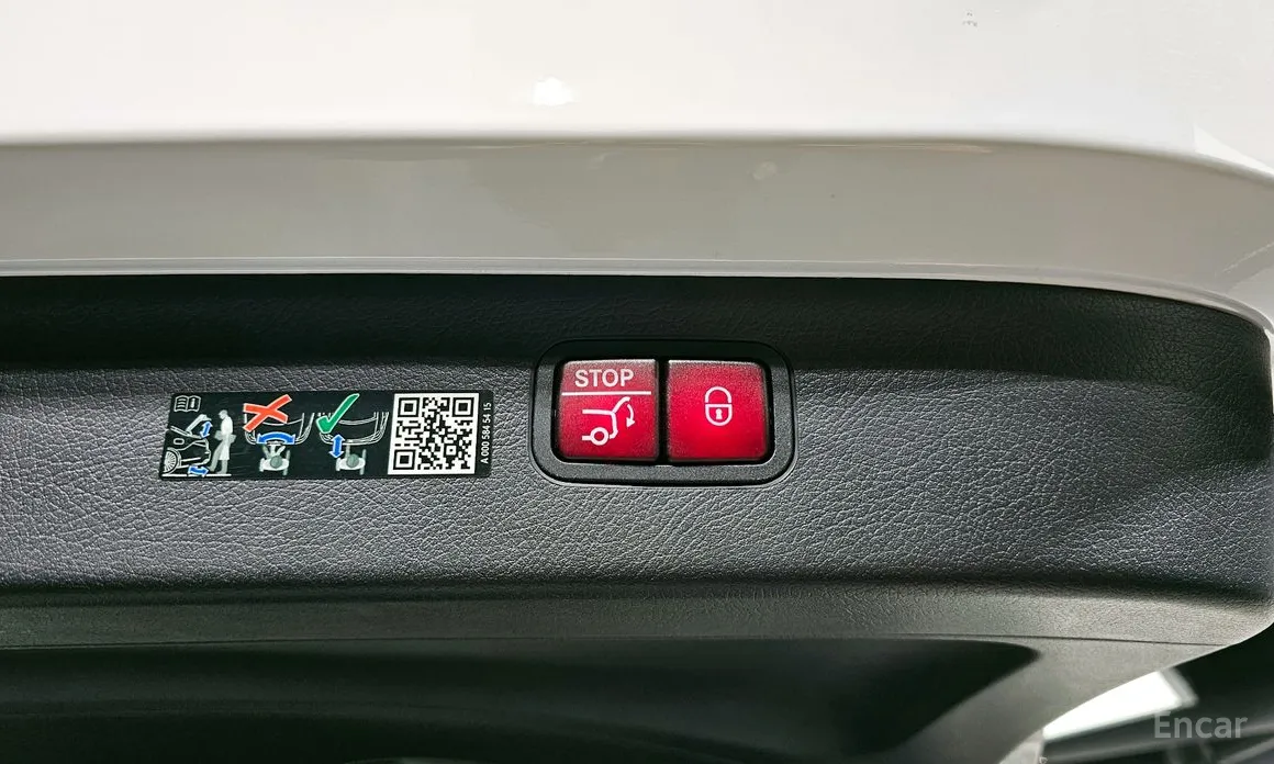 Фото 19 - Mercedes-Benz EQS