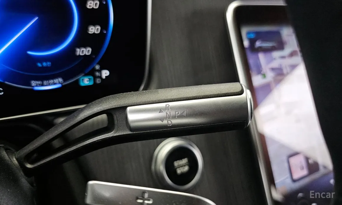 Фото 9 - Mercedes-Benz EQS