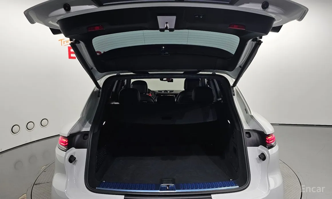 Фото 20 - Porsche Cayenne