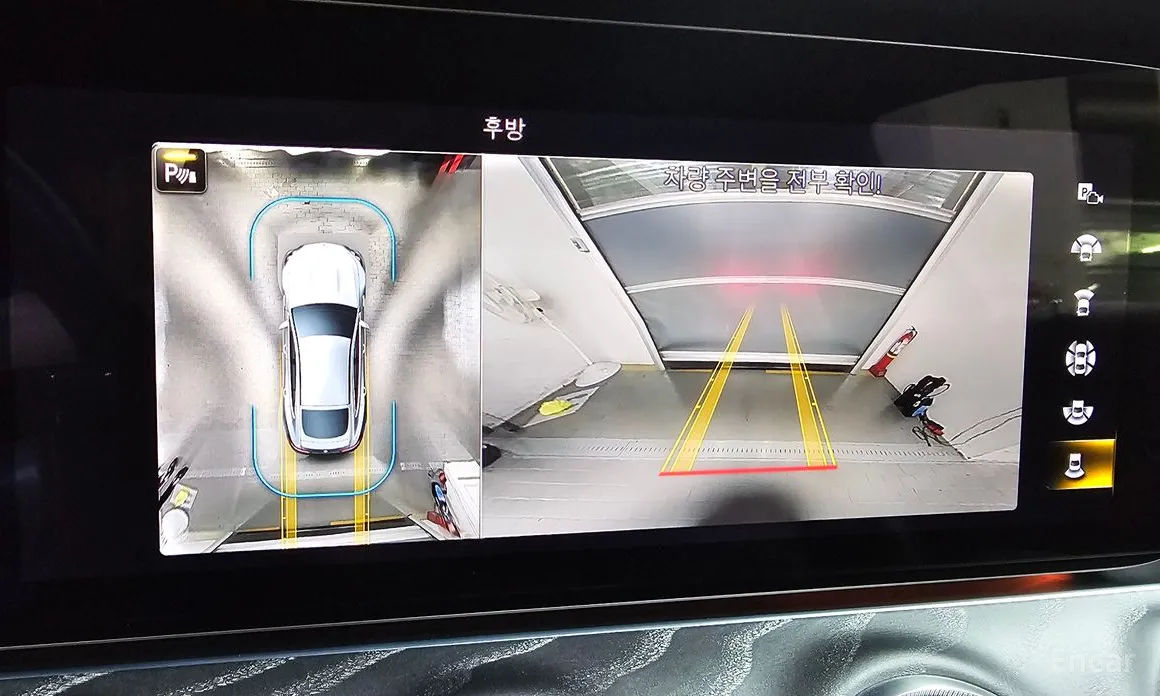 Фото 14 - Mercedes-Benz AMG GT