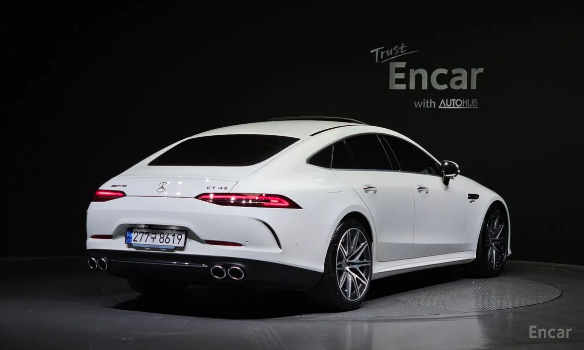 Фото 2 - Mercedes-Benz AMG GT