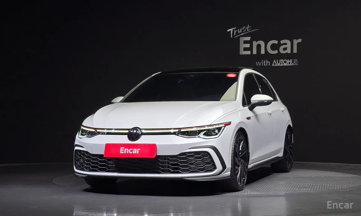 Фото 3 - Volkswagen Golf