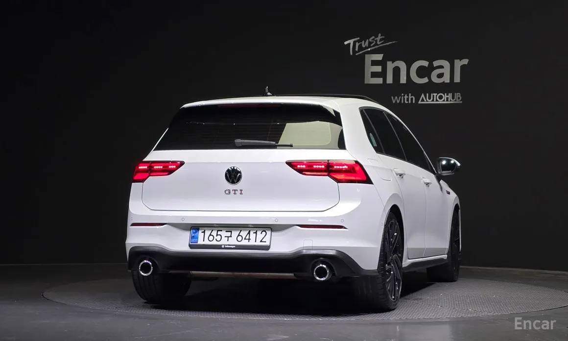 Фото 4 - Volkswagen Golf