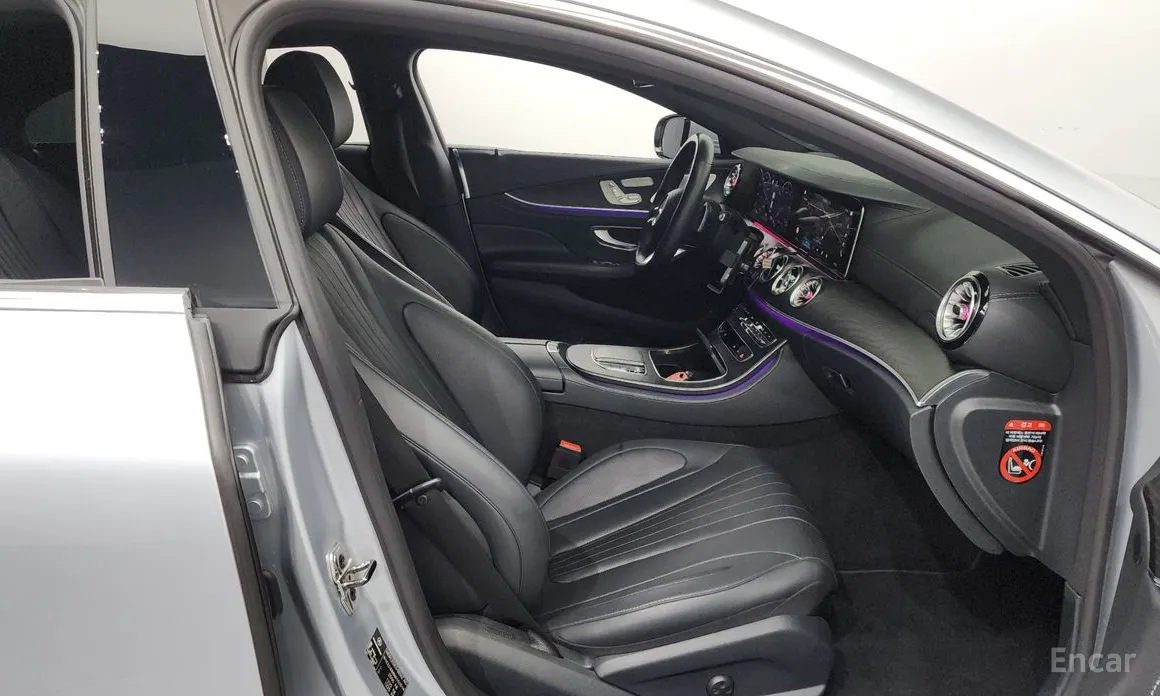 Фото 11 - Mercedes-Benz CLS-Class