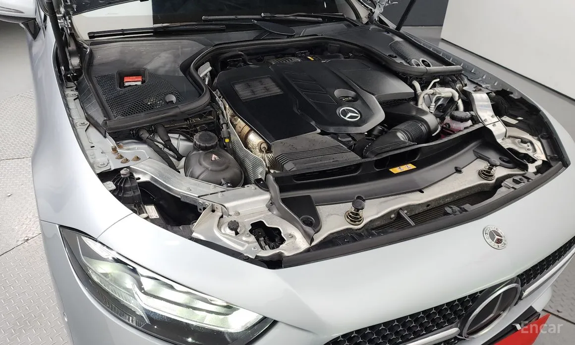 Фото 6 - Mercedes-Benz CLS-Class