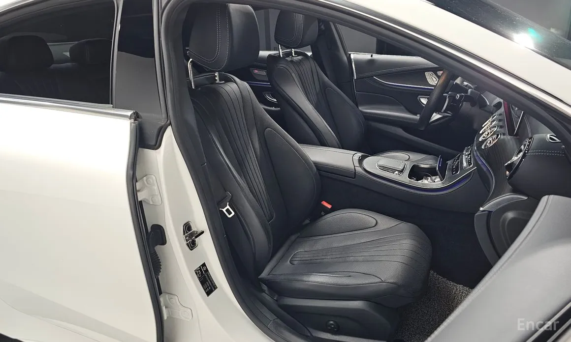 Фото 10 - Mercedes-Benz CLS-Class