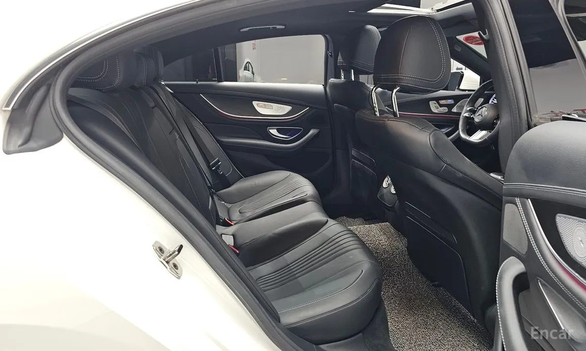 Фото 11 - Mercedes-Benz CLS-Class