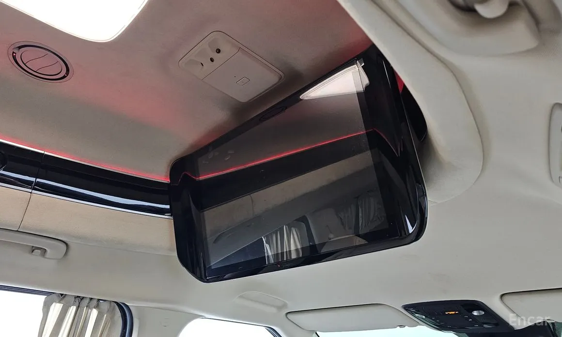 Фото 13 - Kia Carnival