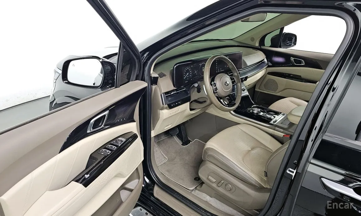 Фото 19 - Kia Carnival