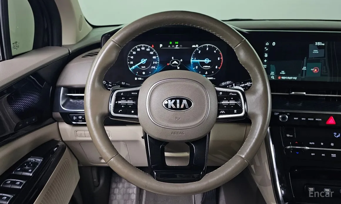Фото 9 - Kia Carnival