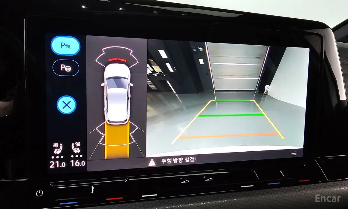 Фото 15 - Volkswagen Golf