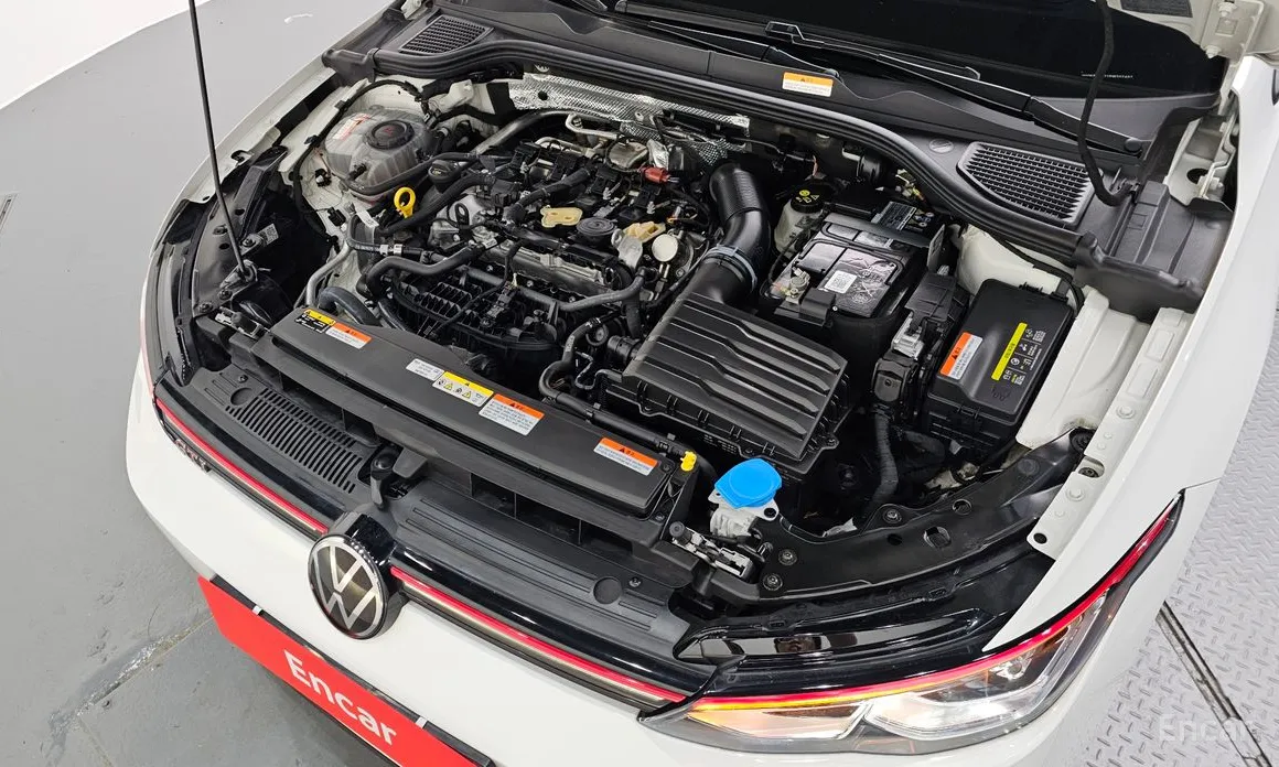 Фото 6 - Volkswagen Golf