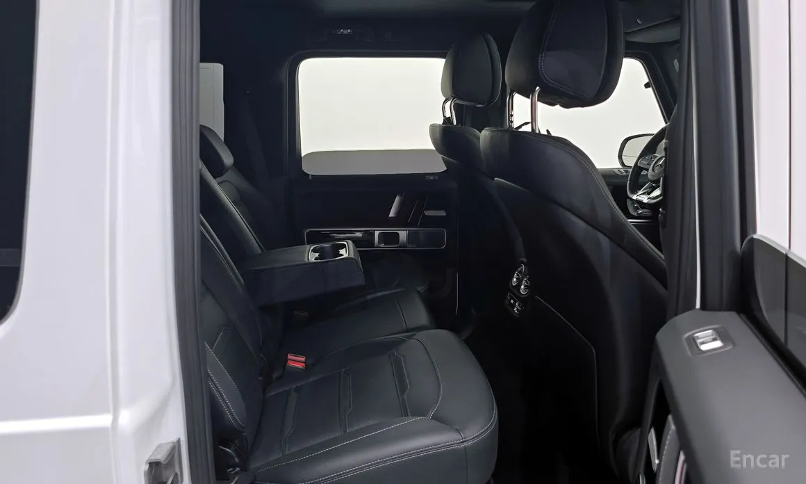 Фото 16 - Mercedes-Benz G-Class