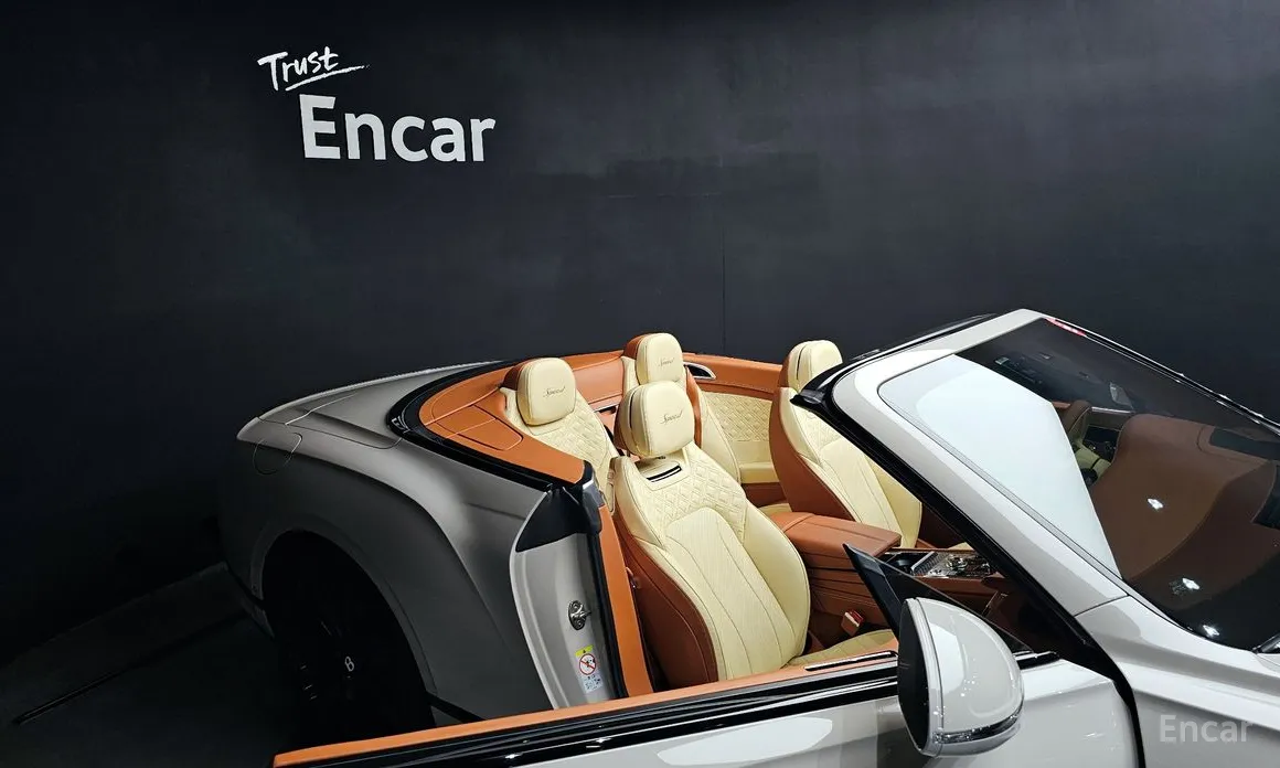 Фото 18 - Bentley Continental GT