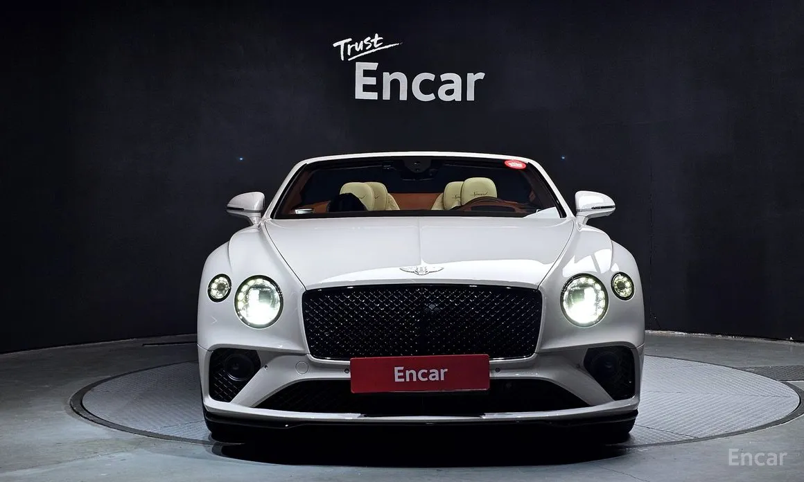 Фото 3 - Bentley Continental GT