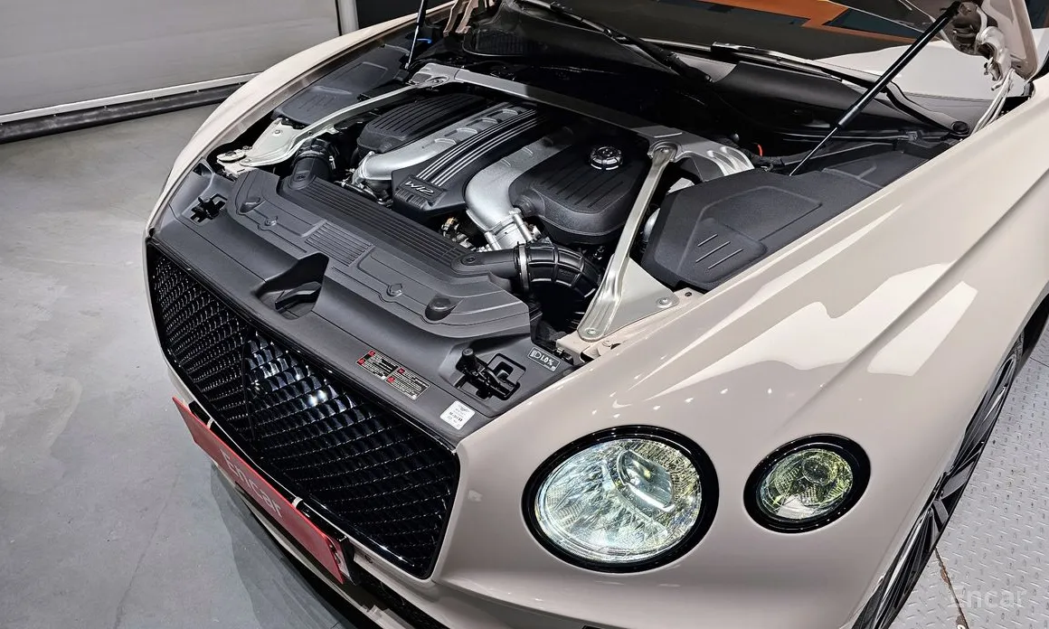 Фото 6 - Bentley Continental GT