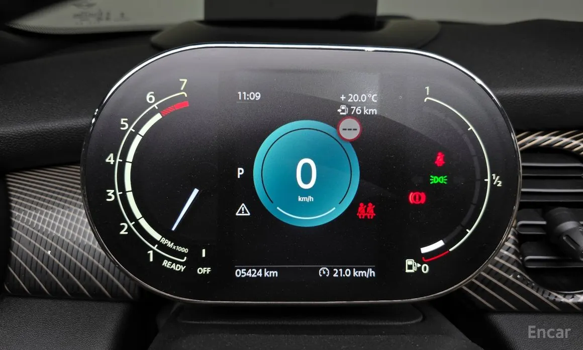 Фото 8 - Mini Cooper Convertible