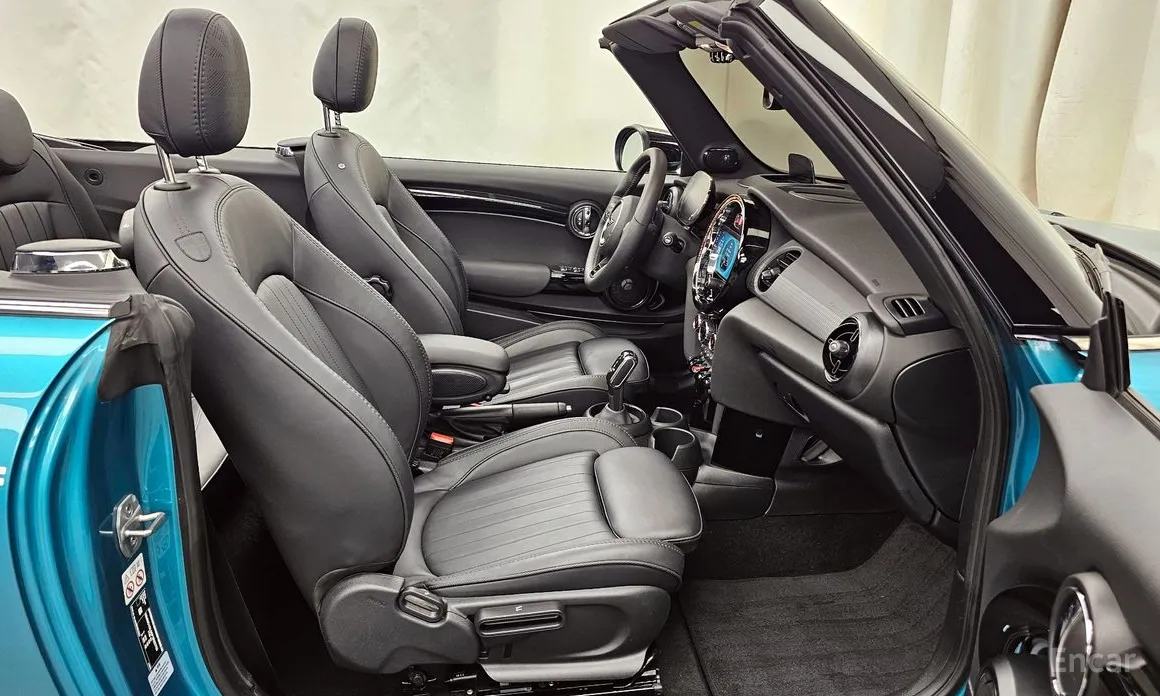 Фото 11 - Mini Cooper Convertible