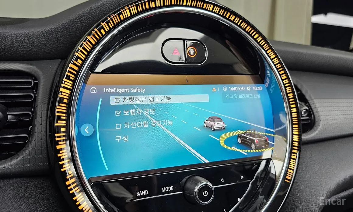 Фото 19 - Mini Cooper Convertible