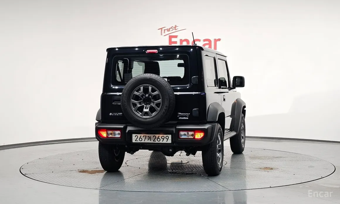 Фото 4 - Suzuki Jimny