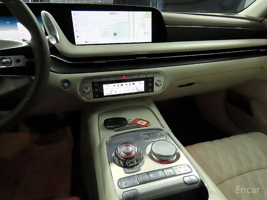 Фото 11 - Genesis G90