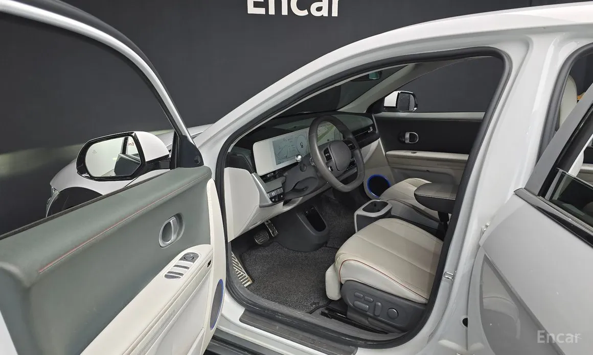 Photo 10 - Hyundai Ioniq 5