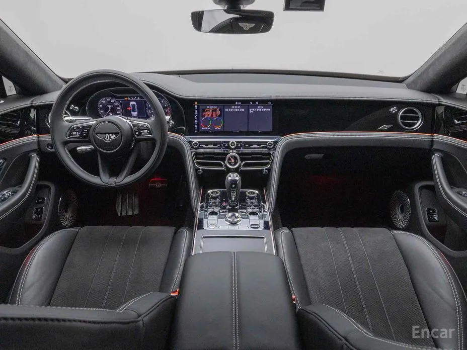 Фото 7 - Bentley Flying Spur