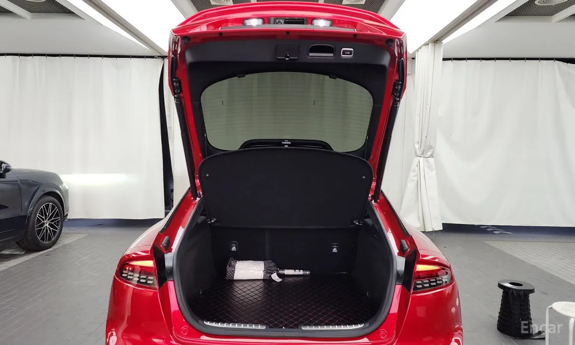 Фото 20 - Kia Stinger