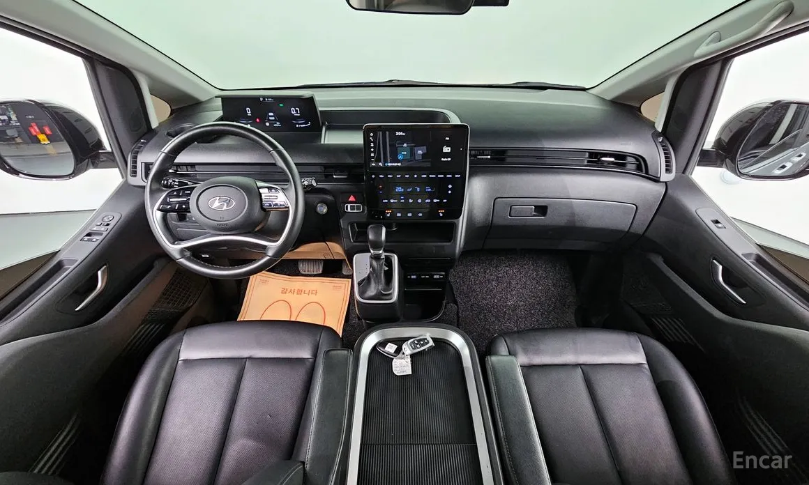 Фото 7 - Hyundai Staria