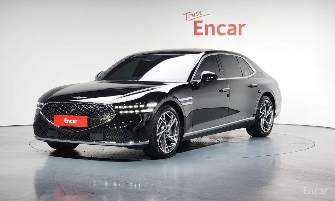 Фото 1 - Genesis G90