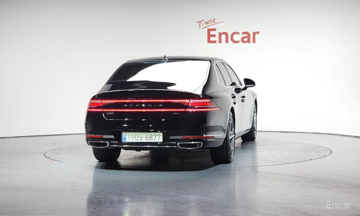 Фото 4 - Genesis G90