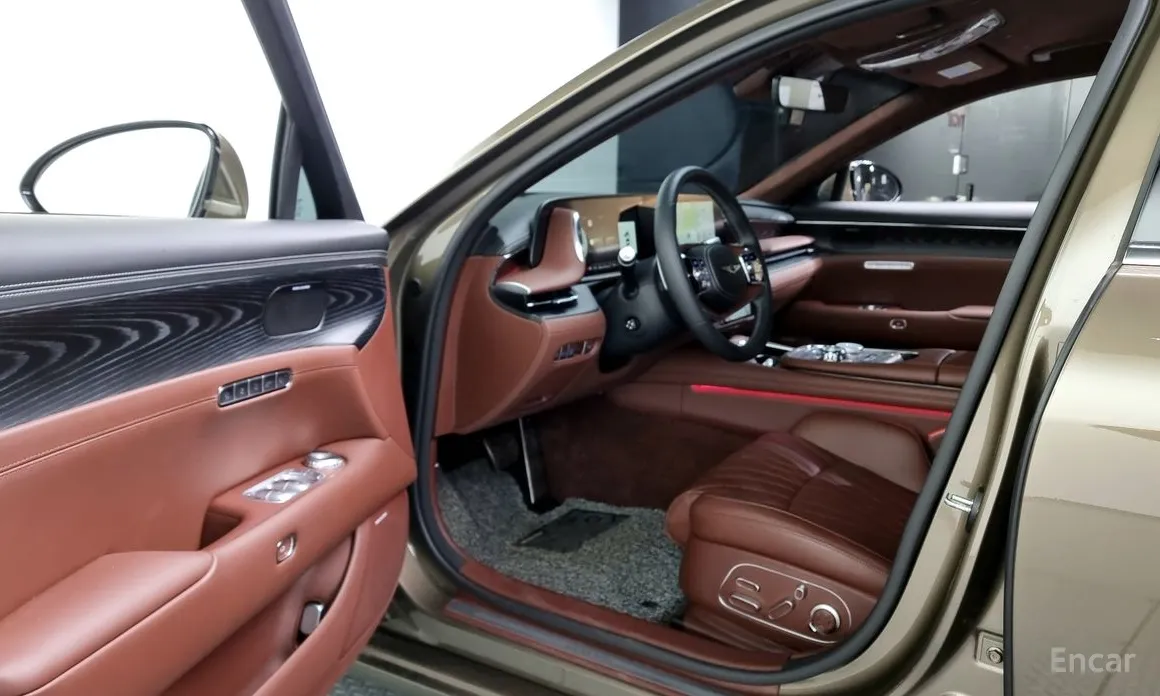 Фото 10 - Genesis G90