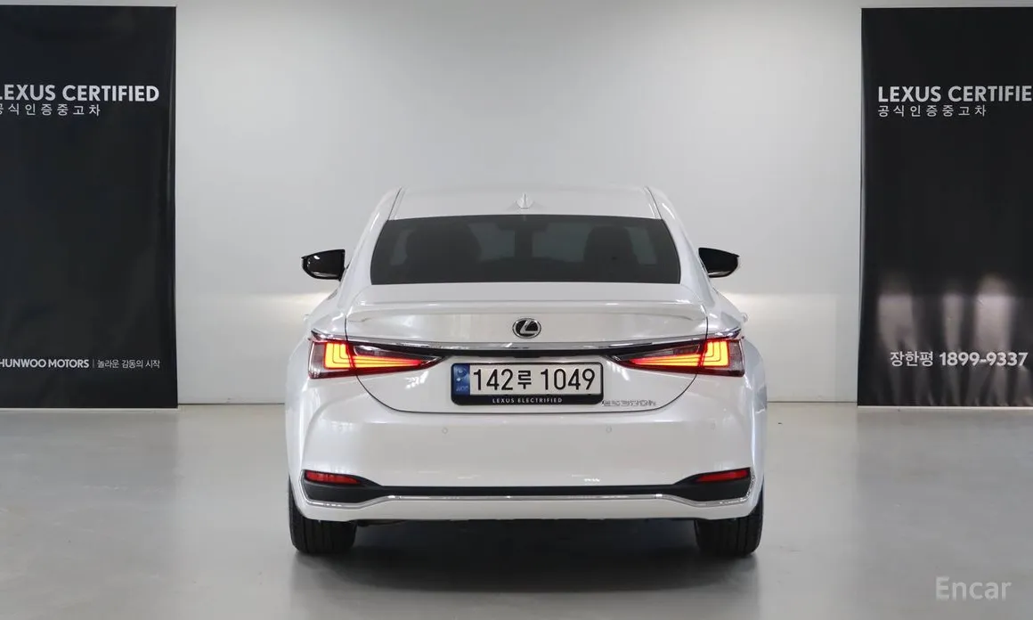 Фото 4 - Lexus ES