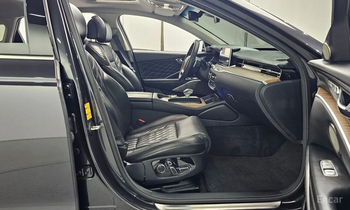 Фото 10 - Kia K9