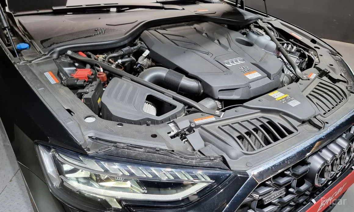 Фото 6 - Audi A8