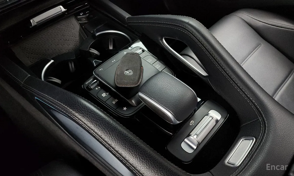 Фото 9 - Mercedes-Benz GLE-Class